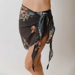 Rose Black Sarong