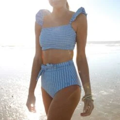 Bluebell Bella Crop Top -Swimwear Specialty Shop 369A1490final 6b598b0a 8d01 4b71 a67b b28ee29841f7