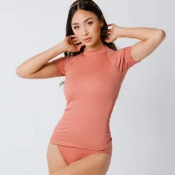 Rosewood Short Sleeve Rash Guard -Swimwear Specialty Shop 369A2567final