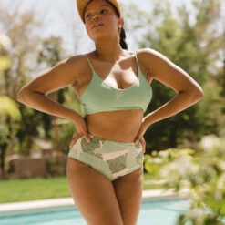 Palm High-Waisted Bottoms -Swimwear Specialty Shop 369A5643final