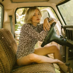 Wailea Floral Long Sleeve Rash Guard -Swimwear Specialty Shop 369A7468final