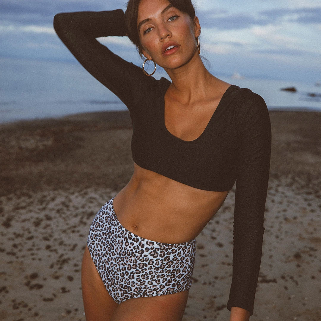 Cheetah High-Waisted Bottoms 2 Cheetah High-Waisted Bottoms - Image 2